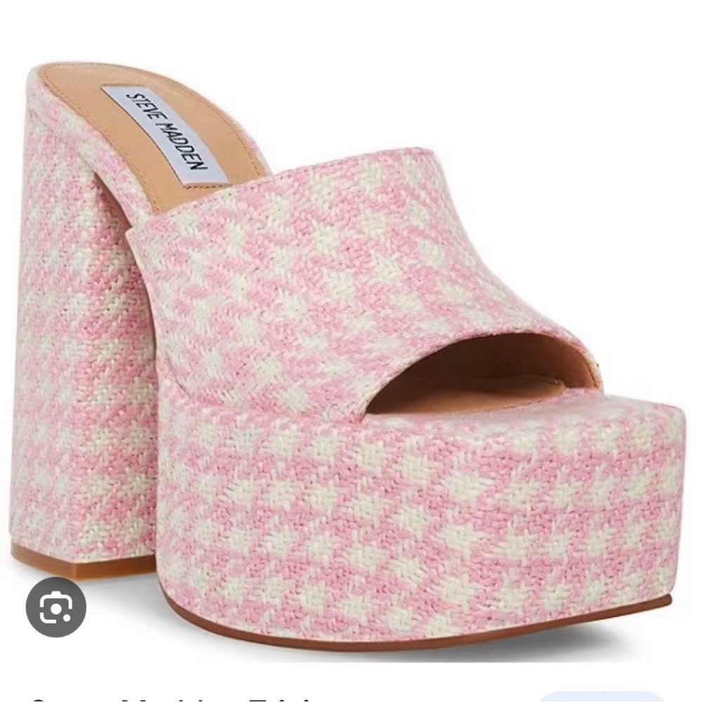 Steve Madden Gingham Pink Pumps (Trixie)